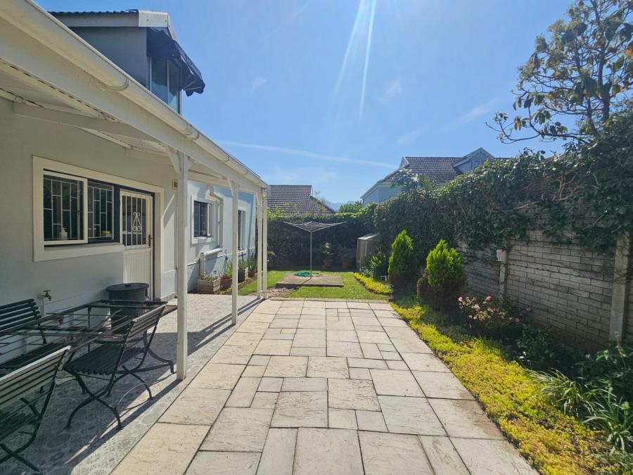 3 Bedroom Property for Sale in Heather Park Western Cape